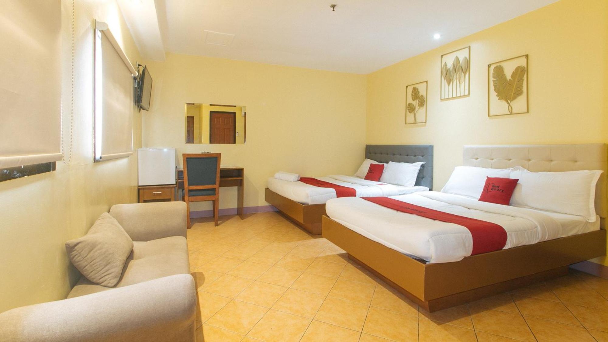 Reddoorz At Comfy Inn Ermita Manila Zewnętrze zdjęcie